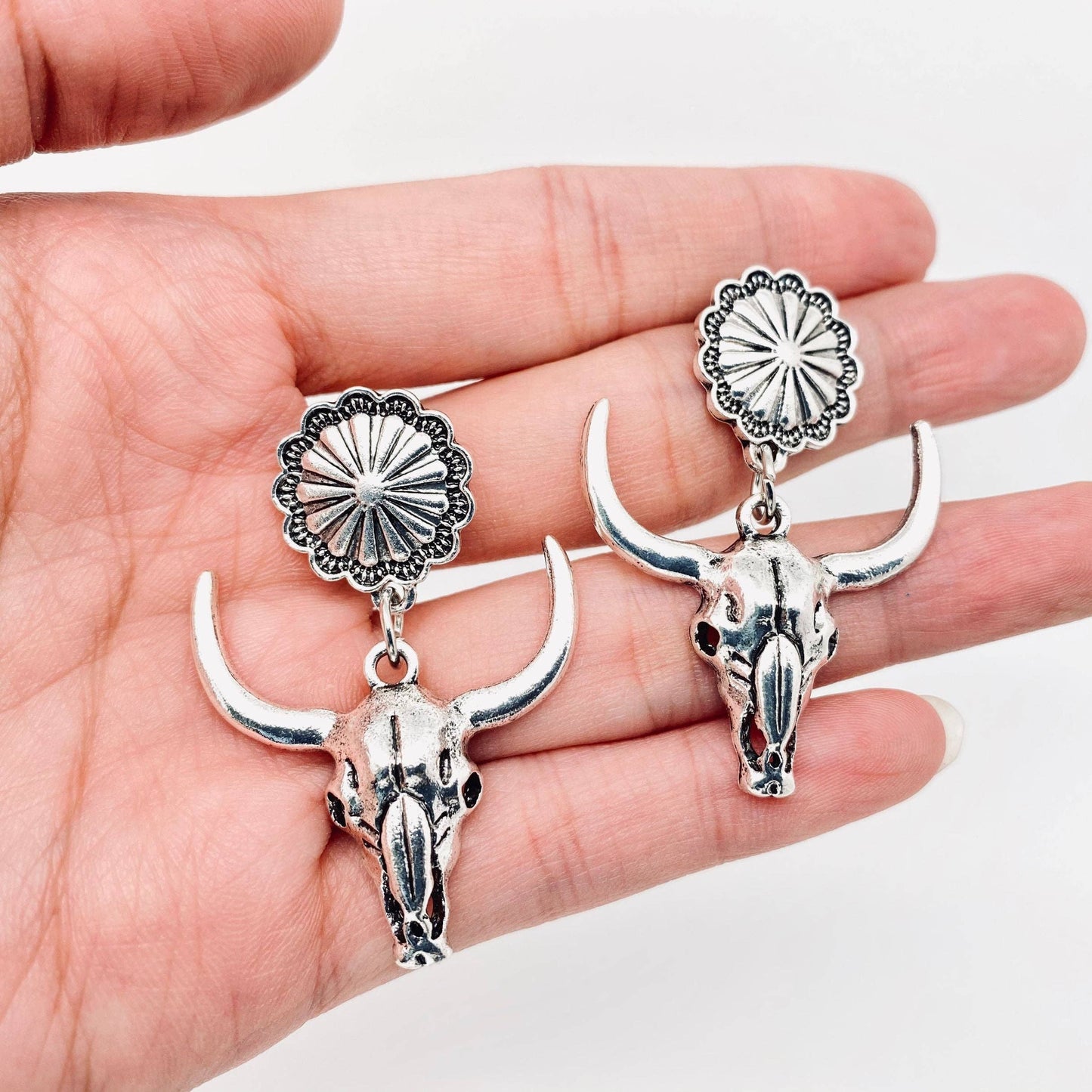 Western Style Metal Steer Head Pendant Earring
