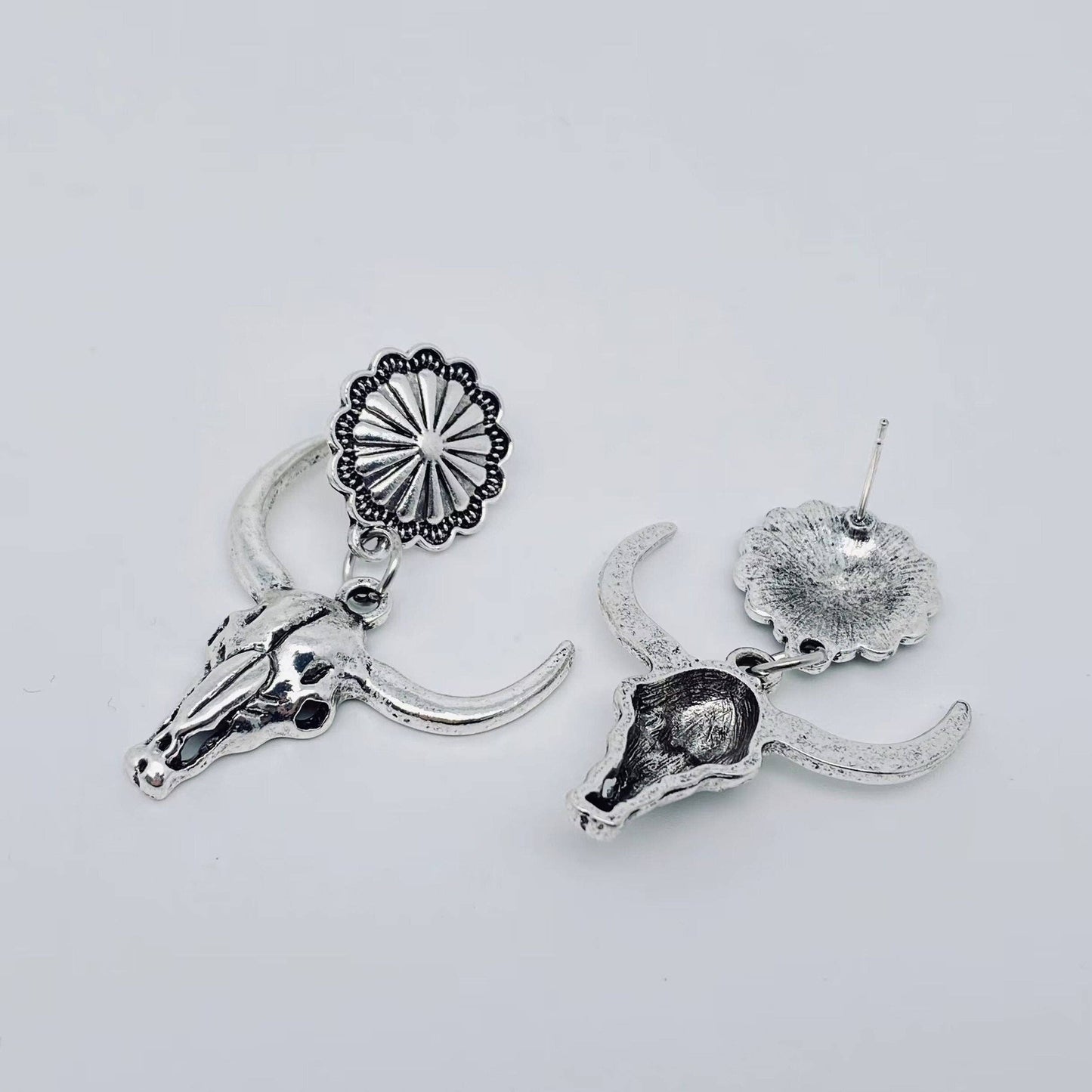 Western Style Metal Steer Head Pendant Earring