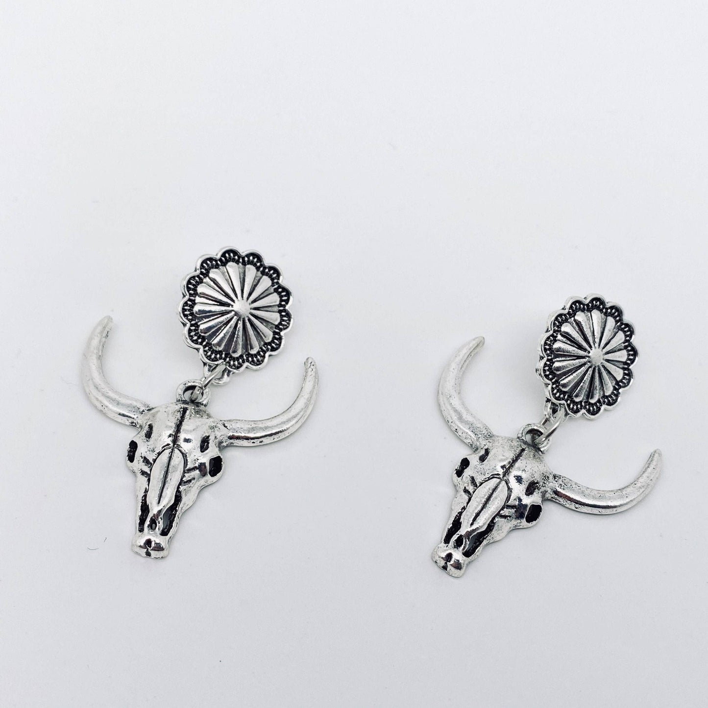 Western Style Metal Steer Head Pendant Earring